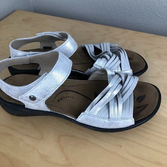 Romika Ibiza Woven Sandal - Picture 7 of 11